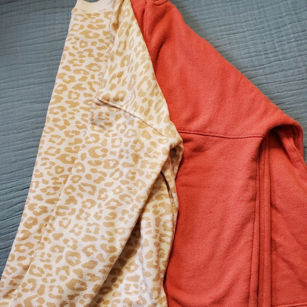 *two* long-sleeved sweatshirts